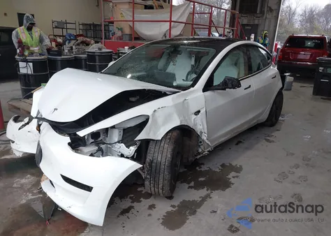 2023 Tesla Model 3 Rear-Wheel Drive z USA, uszkodzony, nr VIN 5YJ3E1EA7PF384280